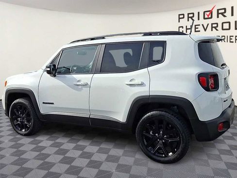 Used 2023 Jeep Renegade Altitude w/ Convenience Group I image 6
