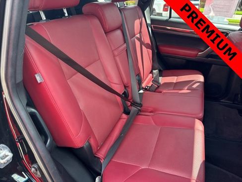 Used 2022 Lexus GX 460 Premium image 15