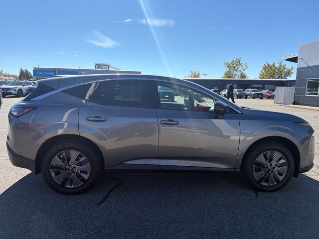 Used 2025 Nissan Murano SL AWD/4WD image 4