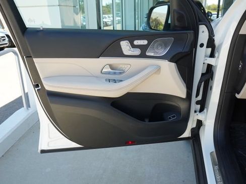 Used 2022 Mercedes-Benz GLE 350 4MATIC image 18