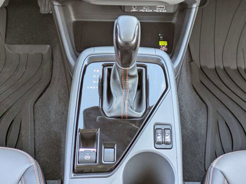 Certified 2025 Subaru Crosstrek 2.5i Limited w/ Popular Package #3A image 19