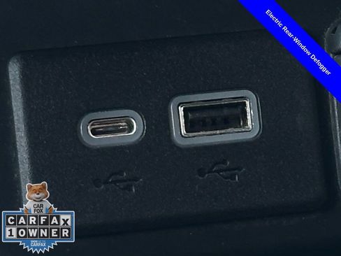 Used 2021 GMC Sierra 2500 Denali w/ Denali Black Diamond Edition image 18