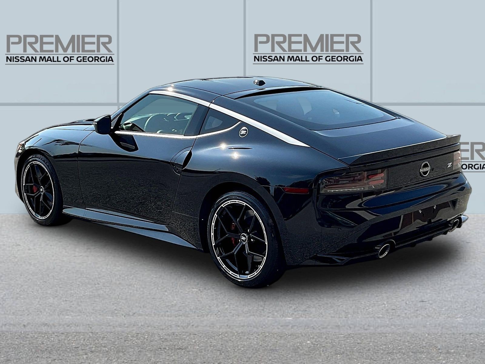 New 2027 Nissan Z Performance RWD image 3