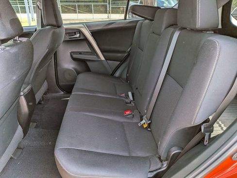 Used 2015 Toyota RAV4 XLE FWD image 14