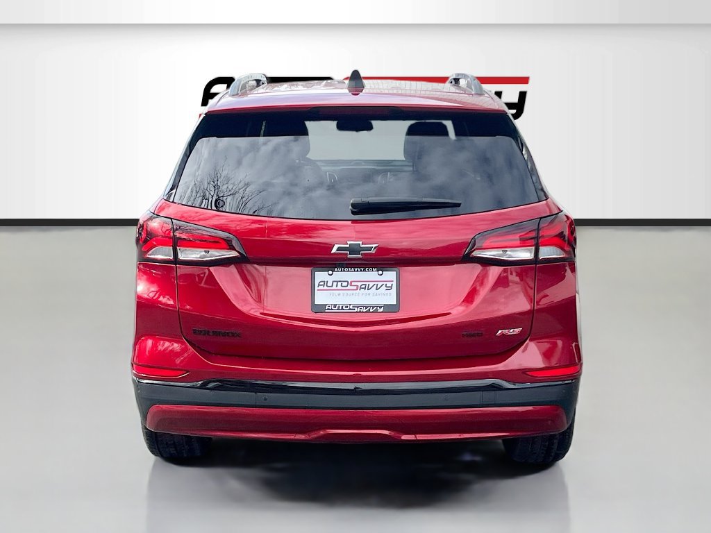 Used 2024 Chevrolet Equinox RS w/ LPO, Floor Liner Package AWD/4WD image 6