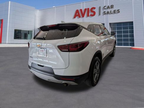Used 2025 Chevrolet Blazer LT AWD/4WD image 6