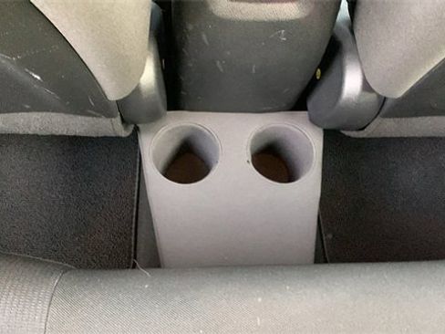 Used 2023 Hyundai Venue SEL image 25