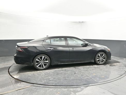 Used 2023 Nissan Maxima SL image 13