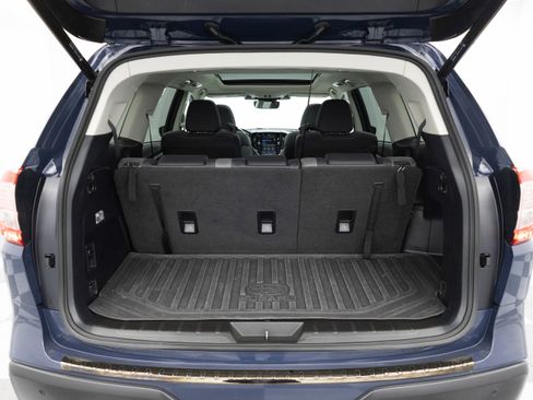 Used 2024 Subaru Ascent Onyx Edition image 10
