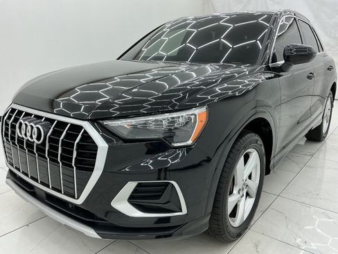 Used 2020 Audi Q3 2.0T Premium AWD/4WD image 1