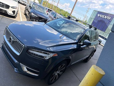 Used 2024 Volvo XC90 T8 Ultimate w/ Protection Package Premier AWD/4WD image 3