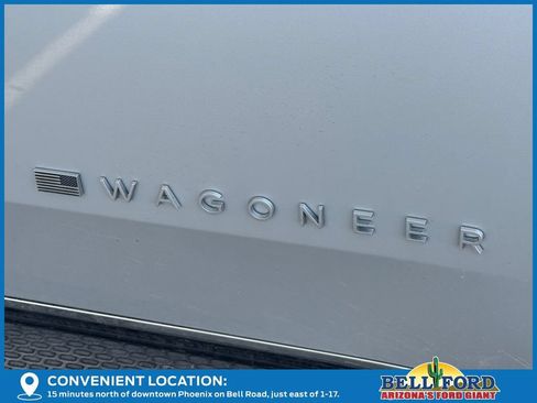 Used 2024 Jeep Wagoneer Series II w/ Premium Group I AWD/4WD image 10