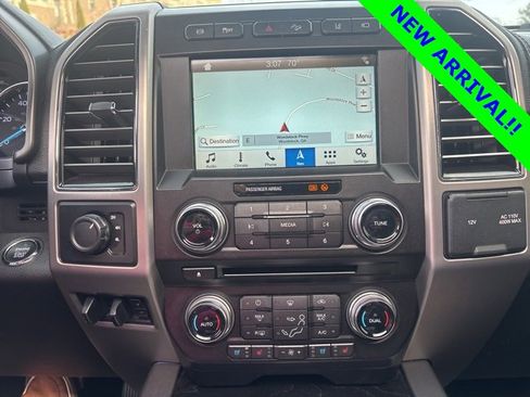 Used 2018 Ford F450 Platinum w/ Platinum Ultimate Package image 14