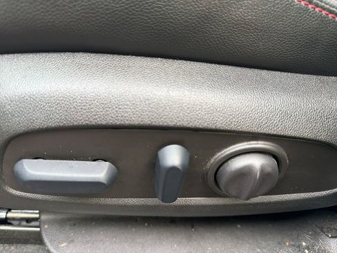 Used 2024 Chevrolet Equinox RS image 15