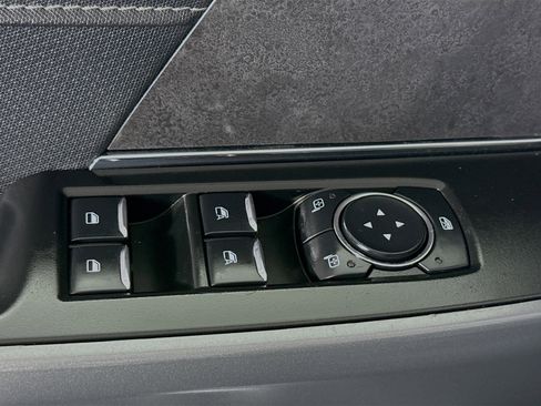 Used 2024 Ford F150 XLT image 22