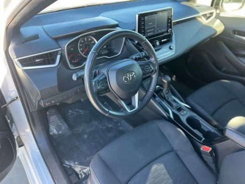 Used 2022 Toyota Corolla SE image 12