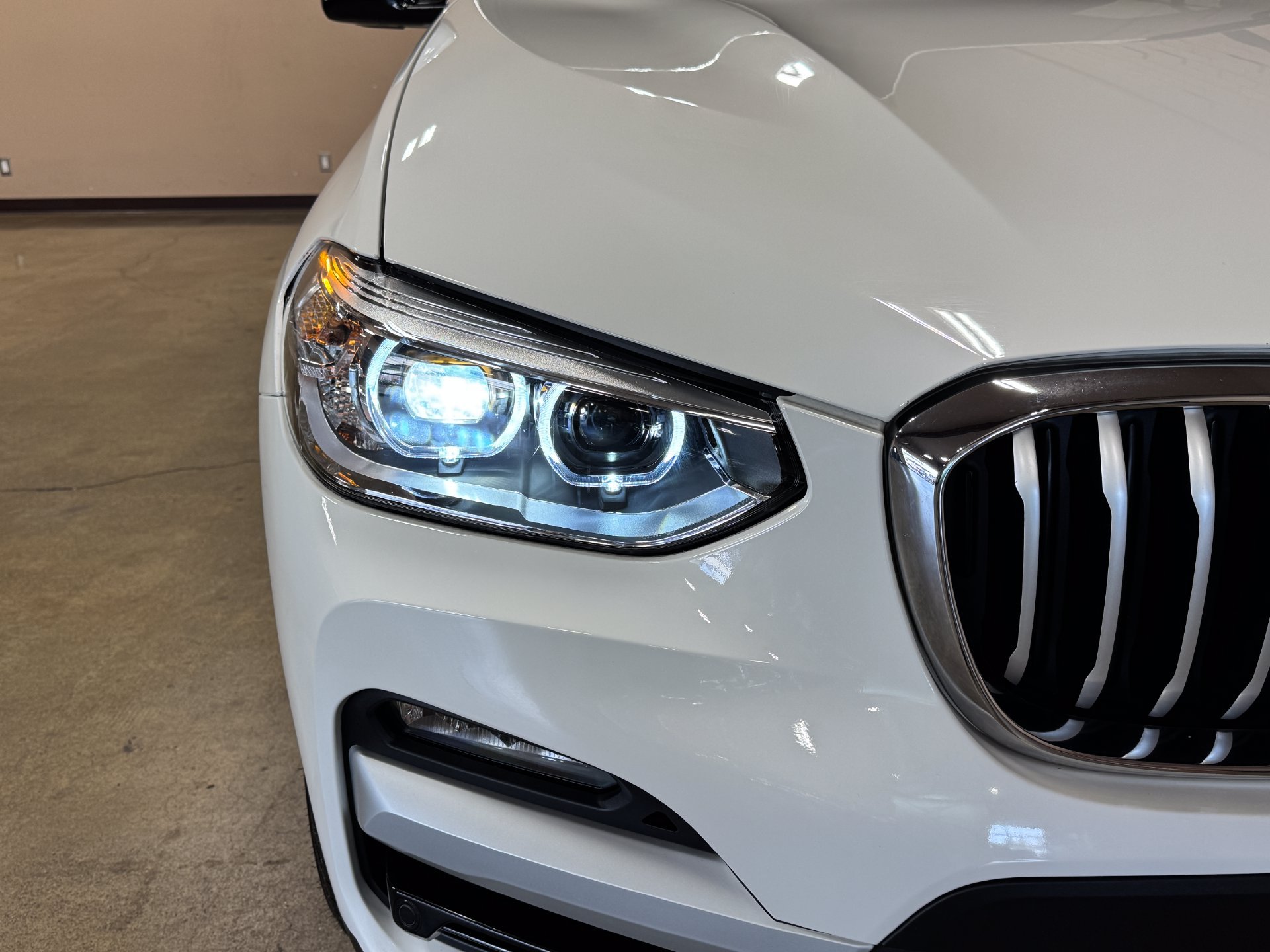 Used 2021 BMW X3 xDrive30i AWD/4WD image 10