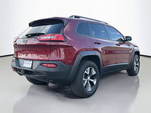 Used 2018 Jeep Cherokee Trailhawk w/ Quick Order Package 27L AWD/4WD image 2