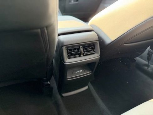 Used 2026 Honda CR-V EX-L image 19