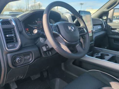 New 2026 RAM 2500 Laramie AWD/4WD image 10