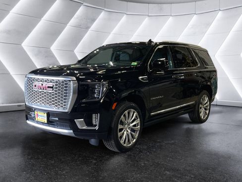 Used 2024 GMC Yukon Denali w/ Denali Reserve Package AWD/4WD image 2