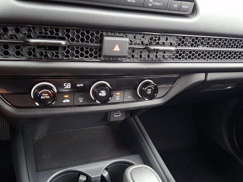 Certified 2024 Honda HR-V LX image 16