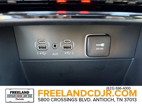 New 2025 Jeep Grand Cherokee L Limited w/ MOPAR Finishing Package AWD/4WD image 30