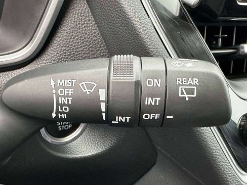 Used 2023 Toyota Corolla Cross XLE w/ Convenience Package AWD/4WD image 22