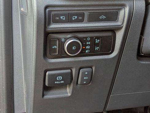 Certified 2023 Ford F150 Platinum w/ Equipment Group 701A High image 18