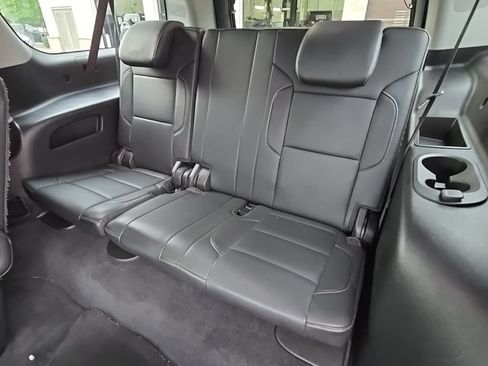 Used 2020 GMC Yukon XL SLT AWD/4WD image 15