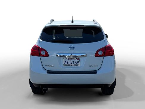 Used 2012 Nissan Rogue SV AWD/4WD image 4