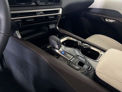 Certified 2024 Lexus RX 350 FWD w/ Technology Package image 20