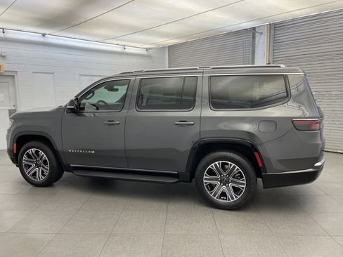 New 2025 Jeep Wagoneer 4WD w/ Premium Group I image 6