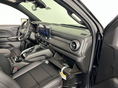 New 2025 Chevrolet Colorado Trail Boss w/ Midnight Edition AWD/4WD image 26