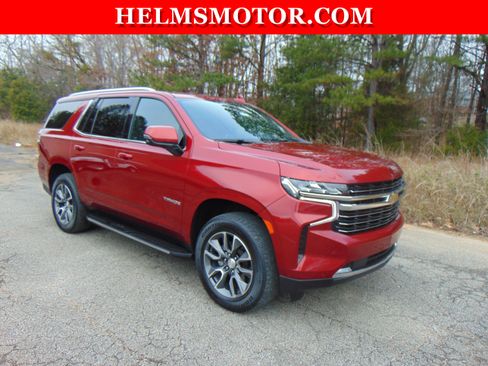 Used 2021 Chevrolet Tahoe LT w/ LT Signature Package image 10