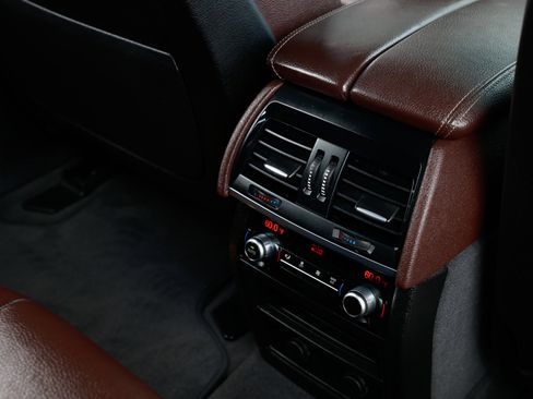 Used 2017 BMW X5 xDrive40e image 50