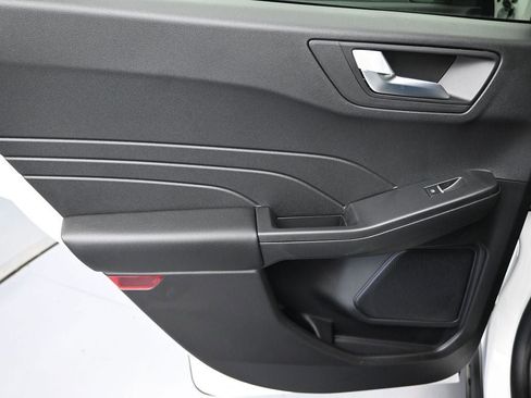 New 2026 Ford Escape ST-Line Select image 25