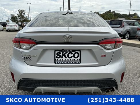 Used 2022 Toyota Corolla SE FWD image 4
