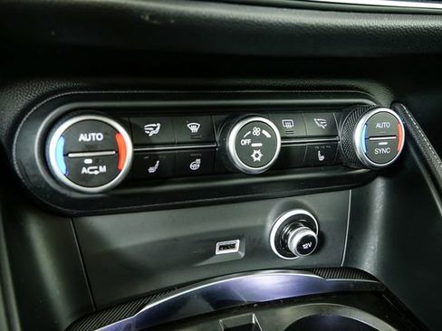 Used 2018 Alfa Romeo Stelvio Sport w/ Quick Order Package 22J Sport image 14