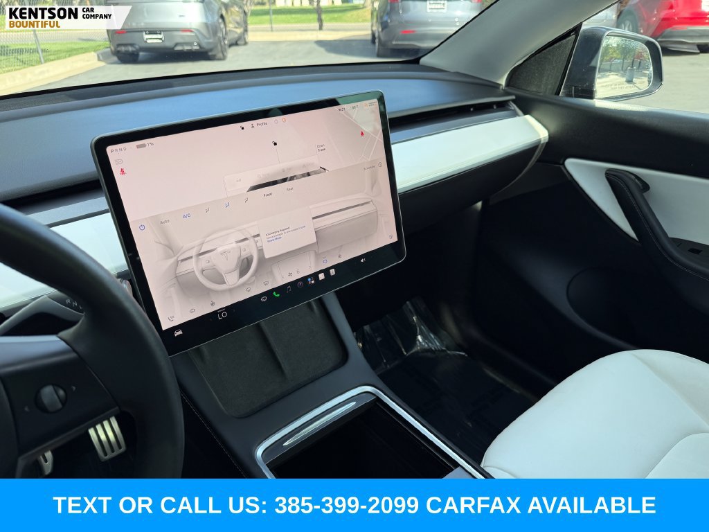 Used 2022 Tesla Model Y Performance AWD/4WD image 17