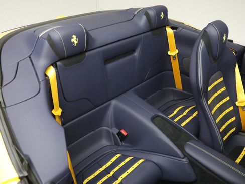 Certified 2025 Ferrari Roma Spider image 21