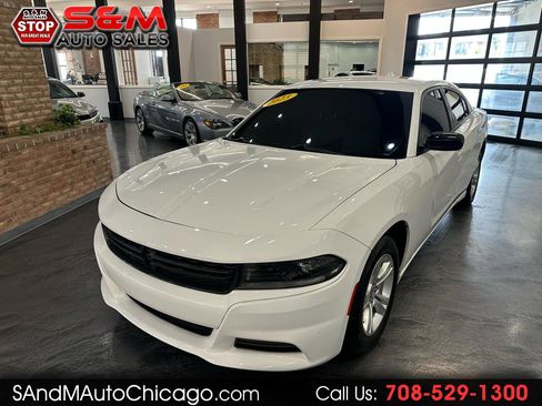 Used 2023 Dodge Charger SXT image 1