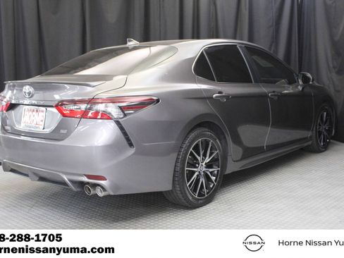 Used 2024 Toyota Camry SE FWD image 13