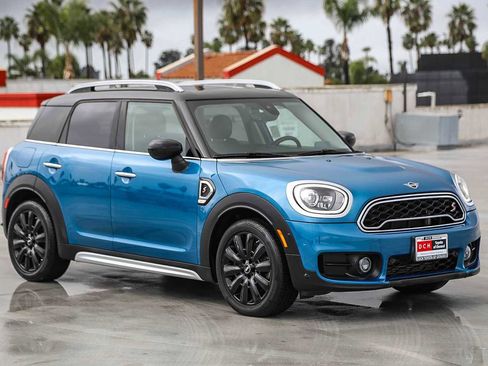 Used 2020 MINI Cooper Countryman S w/ Driver Assistance Package image 4