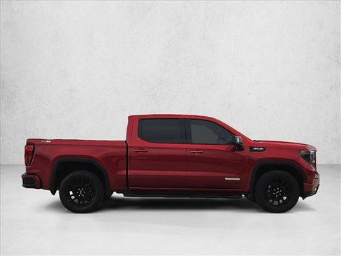 Used 2022 GMC Sierra 1500 Elevation w/ Elevation Premium Package AWD/4WD image 4