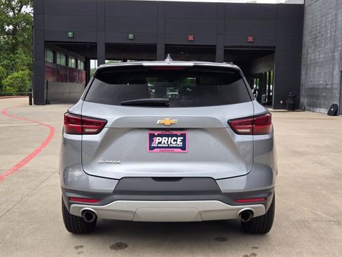 Used 2025 Chevrolet Blazer LT image 6