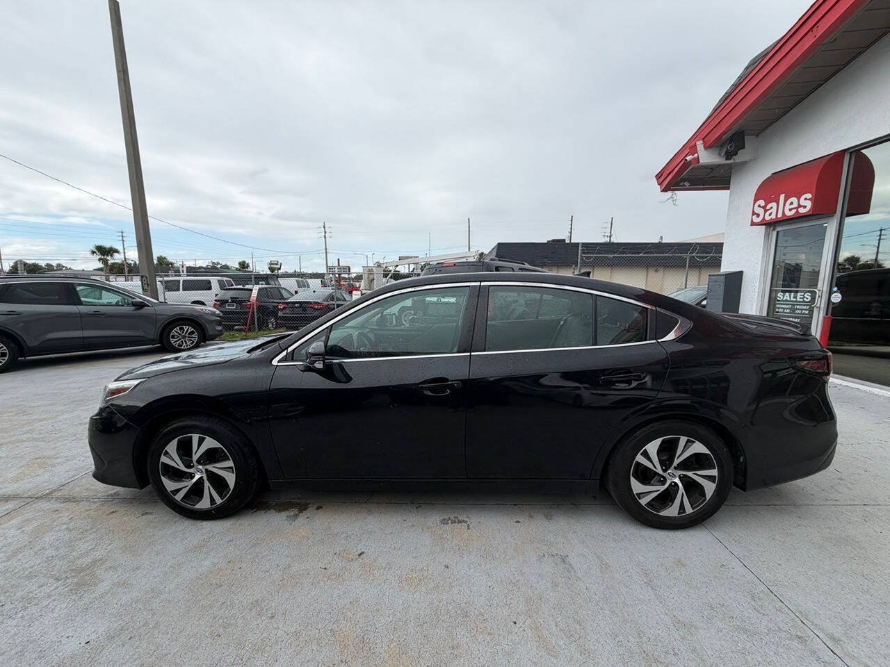 Used 2021 Subaru Legacy Premium AWD/4WD image 2