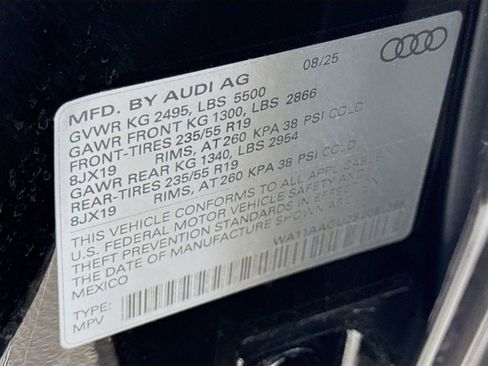 Certified 2025 Audi Q5 Premium w/ Convenience Package image 30