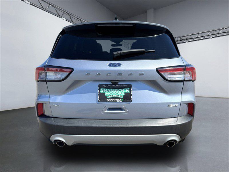 Used 2022 Ford Escape SE w/ Cold Weather Package AWD/4WD image 6