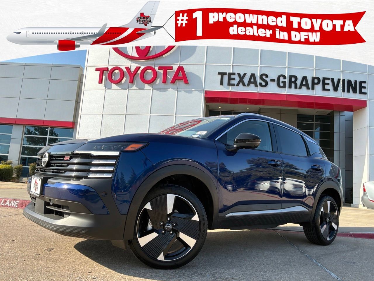 Used 2026 Nissan Kicks SR FWD image 1